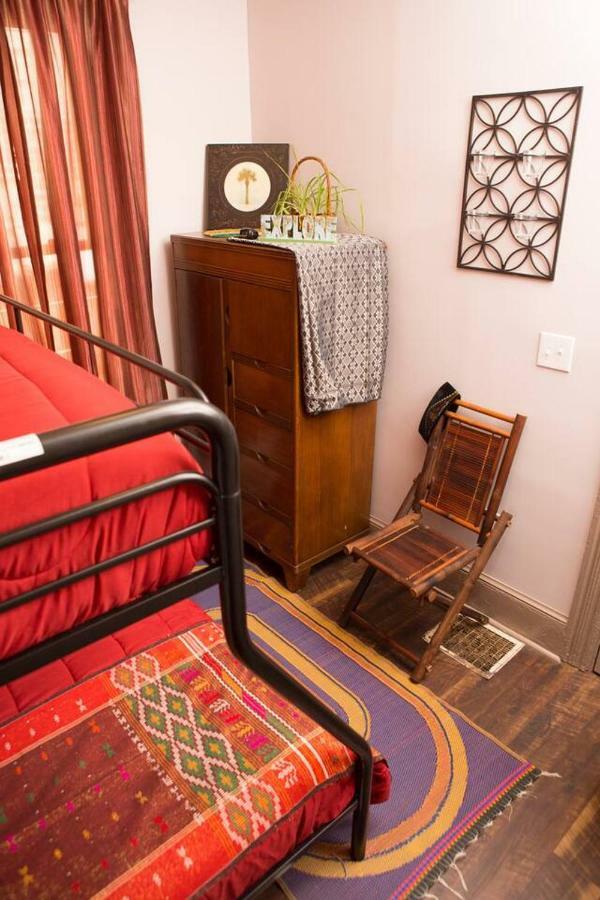 Cozy Hideaway In The Heart Of Lancaster Apartment Екстериор снимка